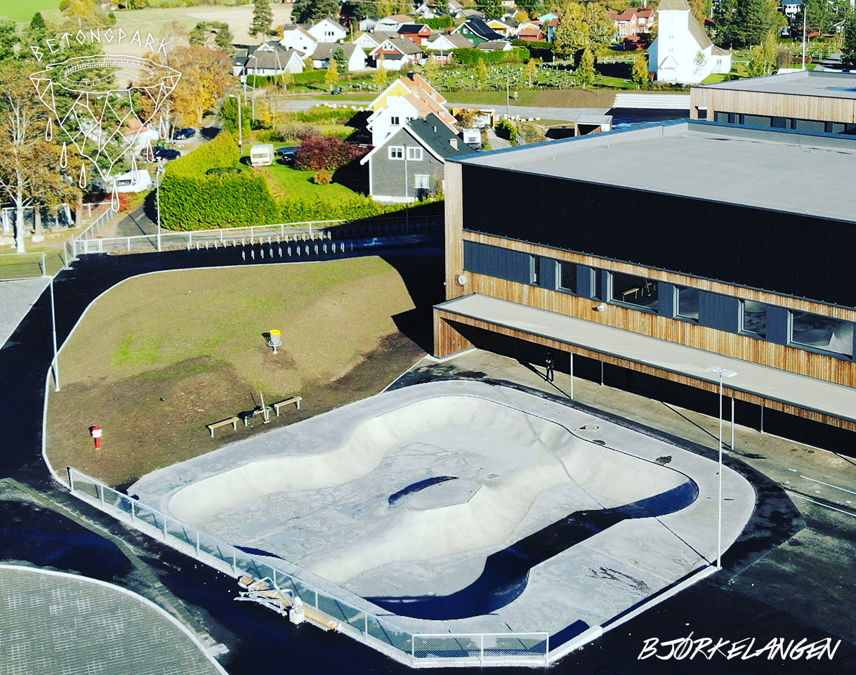 Bjørkelangen Skole Bowl Skatepark - MySkateSpots.com